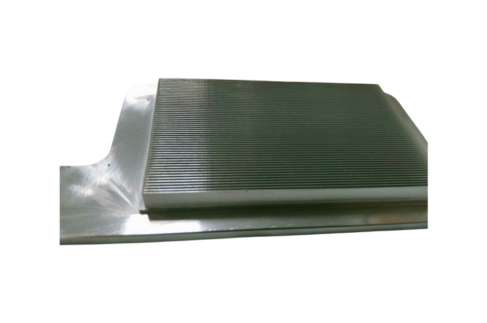 Special-shaped aluminum skived heat sink